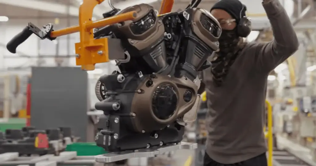 Example of a Revolution Max 1250 engine being assembled in Harley Davidson's factory