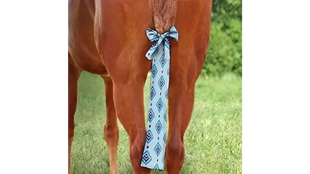 equine flexible tail storage