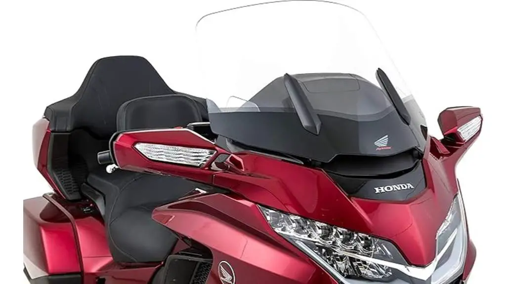 wraparound touring windshield specifications